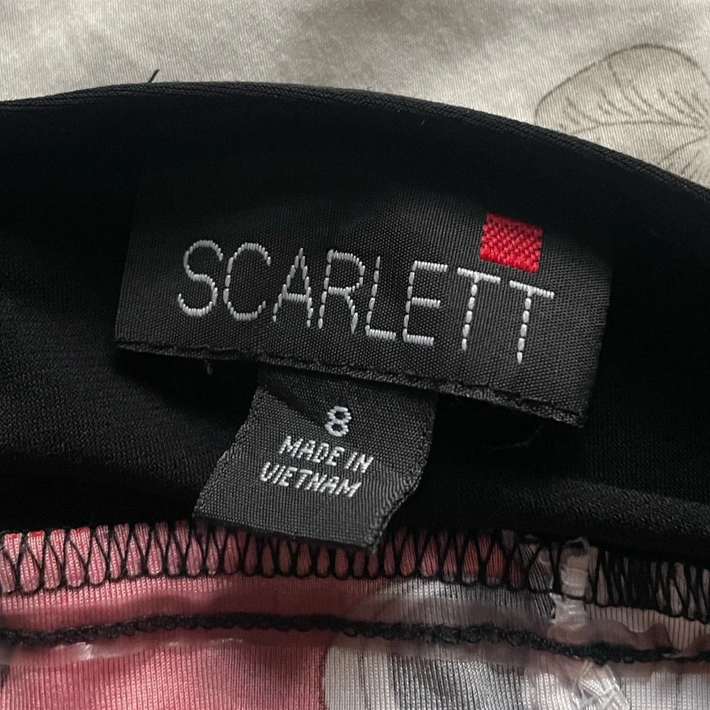 Vintage scarlett black